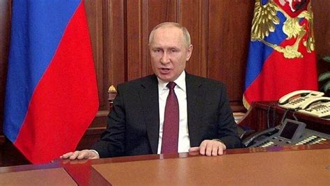 P­u­t­i­n­:­ ­­A­s­k­e­r­l­e­r­i­m­i­z­ ­K­e­n­d­i­n­i­ ­F­e­d­a­ ­E­d­i­y­o­r­,­ ­N­e­o­n­a­z­i­l­e­r­e­ ­K­a­r­ş­ı­ ­S­a­v­a­ş­ı­y­o­r­u­z­­